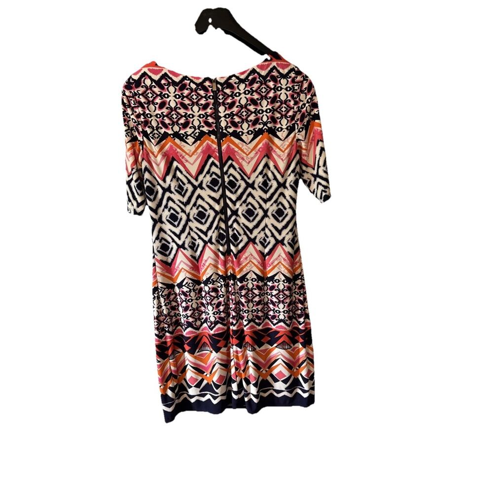 Vince Camuto Womens‎ Printed Dress Sz 8 Blue Pink Half Sleeves Polyester Blend - Picture 5 of 6